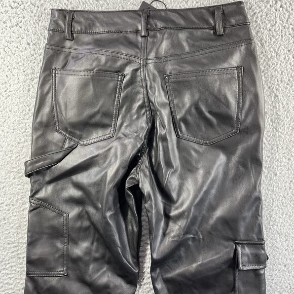 FASHION NOVA PETITE SHANNAH FAUX LEATHER CARGO PANTS WOMENS XL BLACK FITS 28x30 - Picture 8 of 12